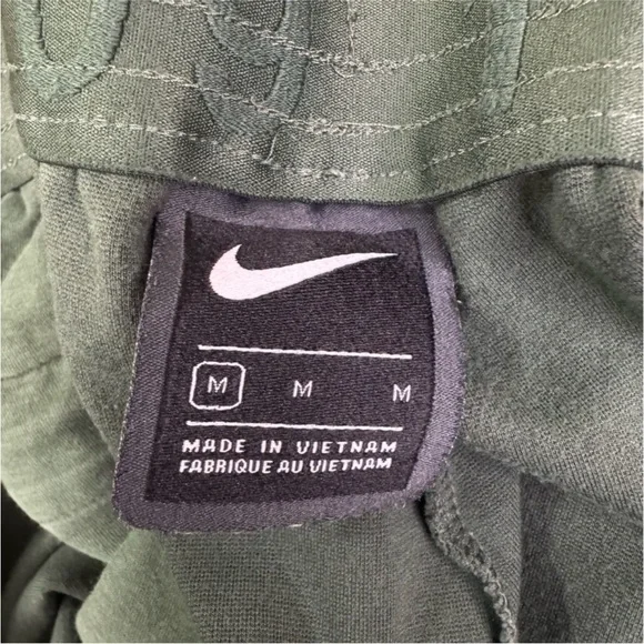 Mens Nike Dark Green Joggers - Picture 4 of 4